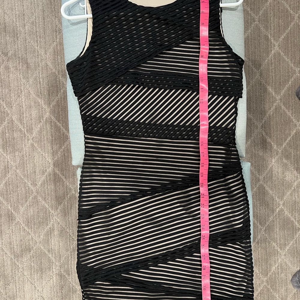 Calvin Klein bodycon dress black & nude NWT - Great for Homecoming - Picture 8 of 10